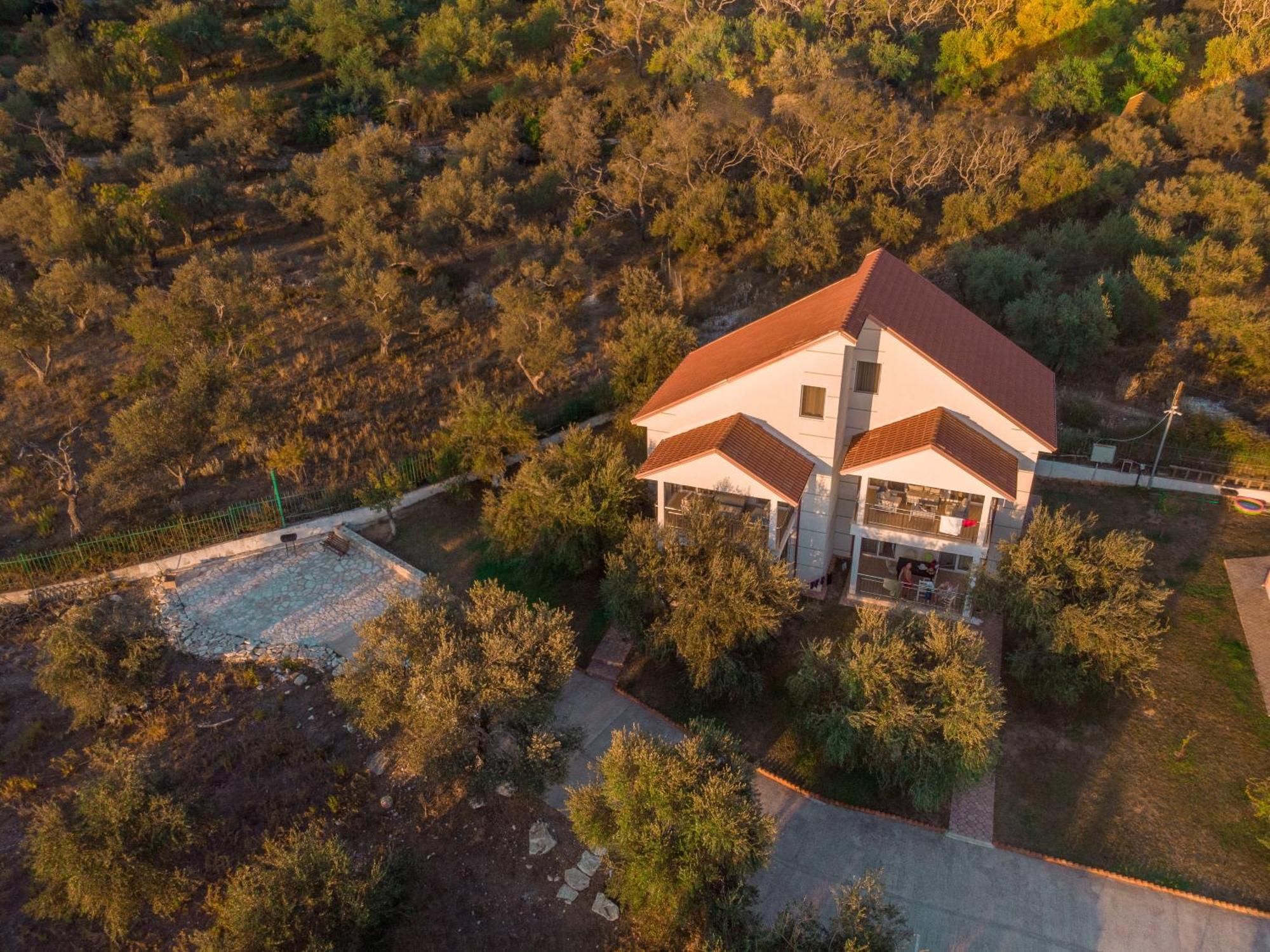 Aria Prive Villa Himare Bagian luar foto