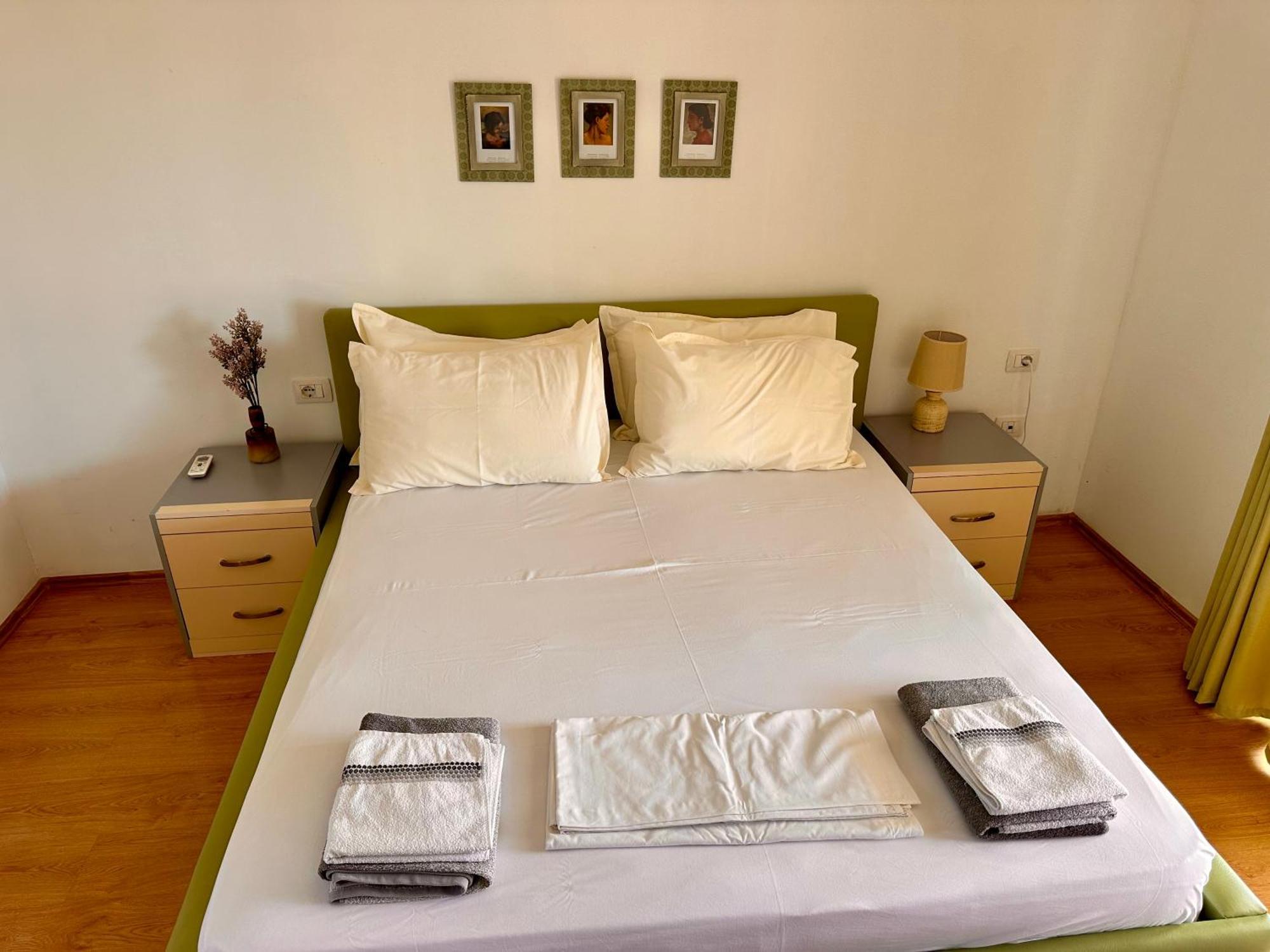 Aria Prive Villa Himare Bagian luar foto