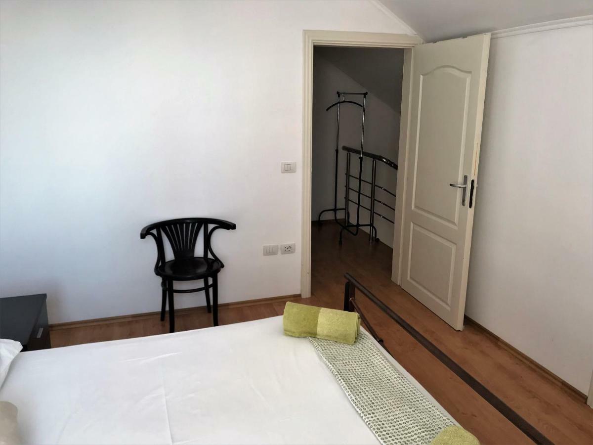 Aria Prive Villa Himare Bagian luar foto