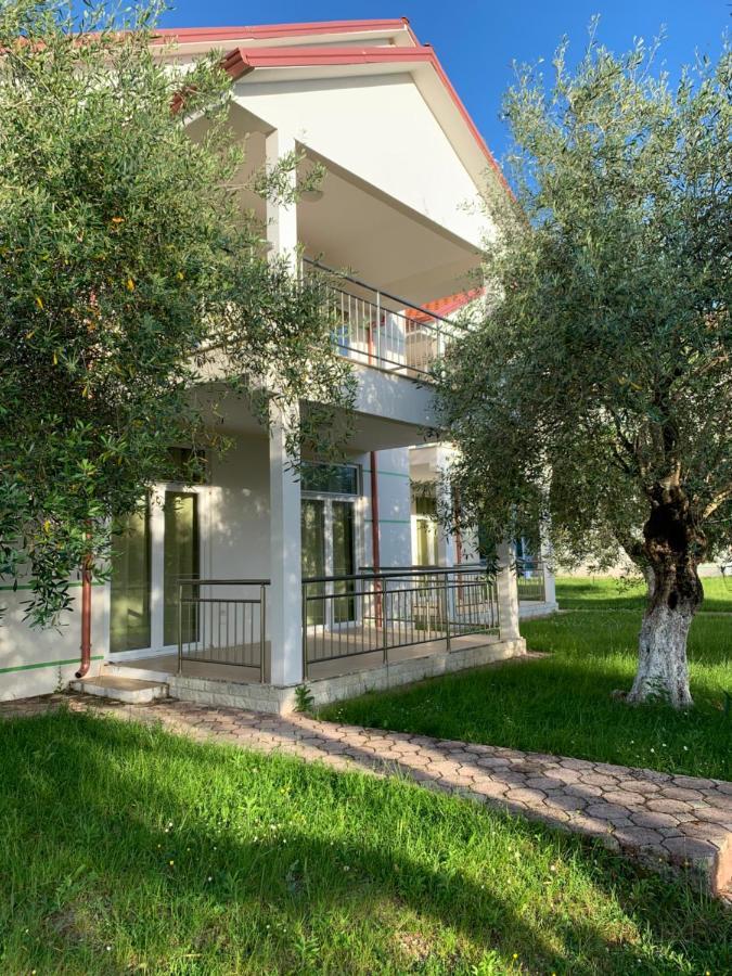 Aria Prive Villa Himare Bagian luar foto