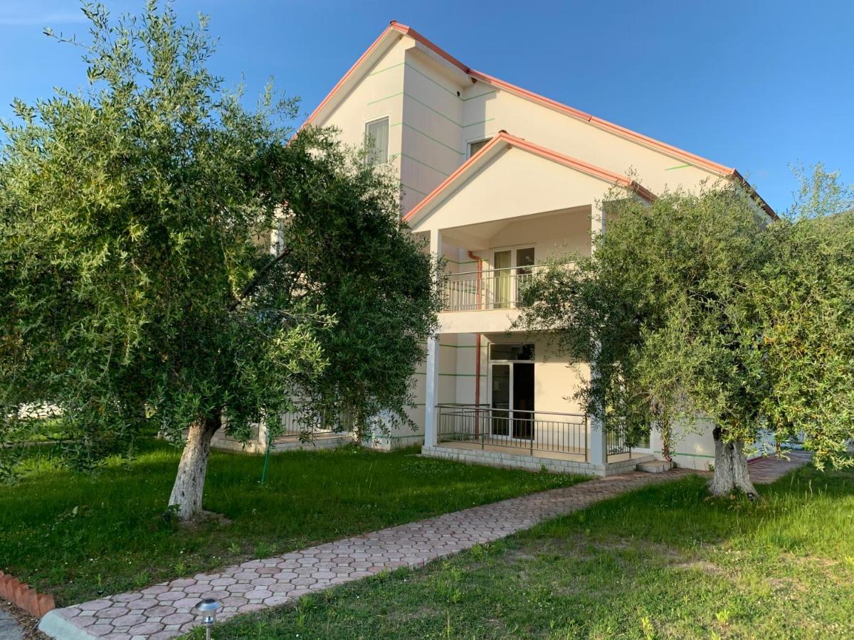 Aria Prive Villa Himare Bagian luar foto