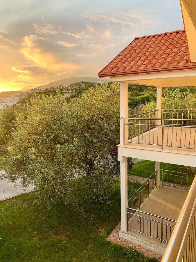 Aria Prive Villa Himare Bagian luar foto